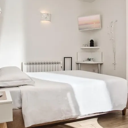 Smart & Guest house Santa Teresa Gallura
