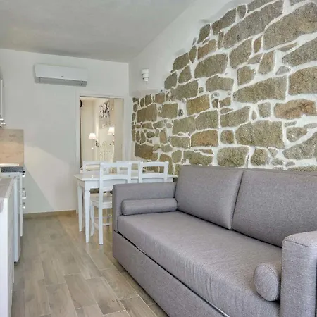 Smart & Guest house
