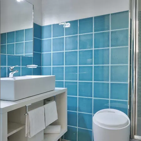 Smart & Guest house 5*