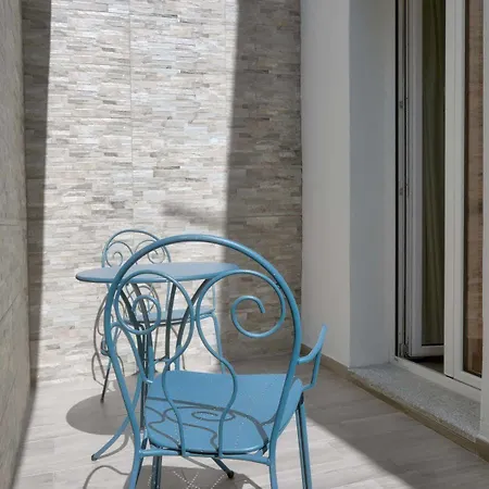 Smart & Guest house