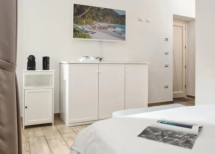 Smart & Гостевой дом 4*