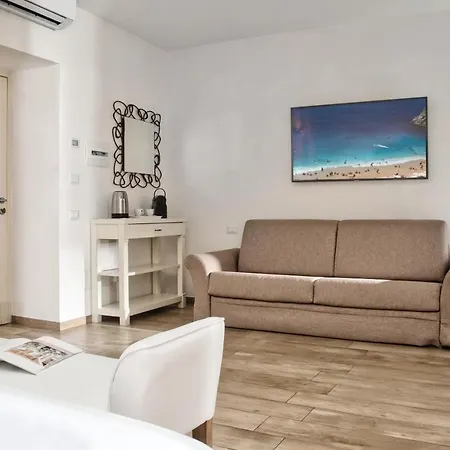 Smart & Casa de hóspedes 4*